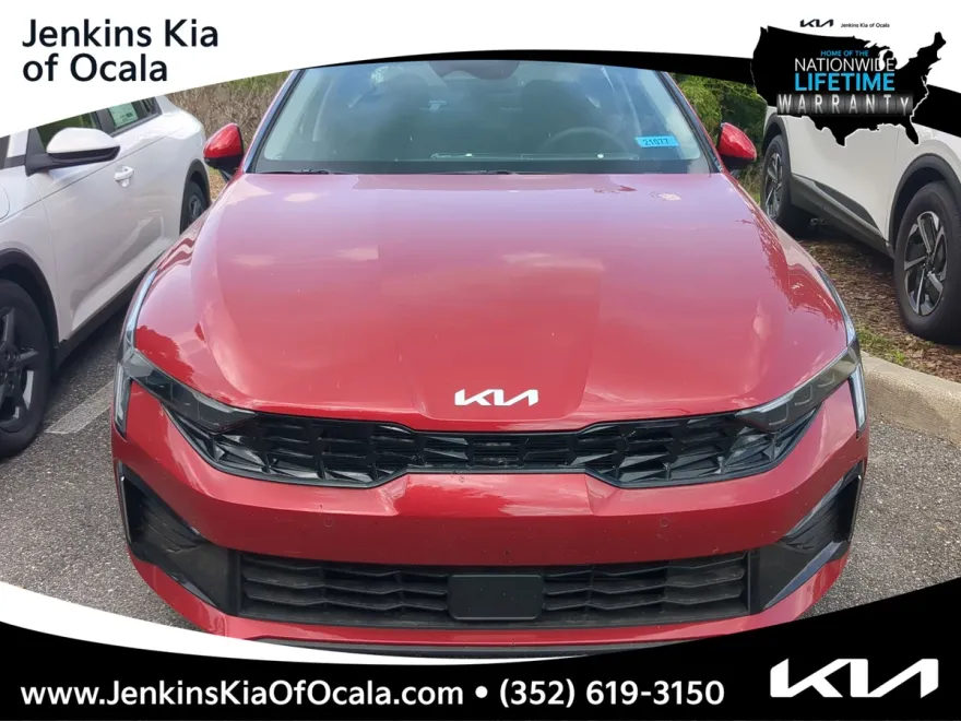 2025 Kia K5 LXS photo 1