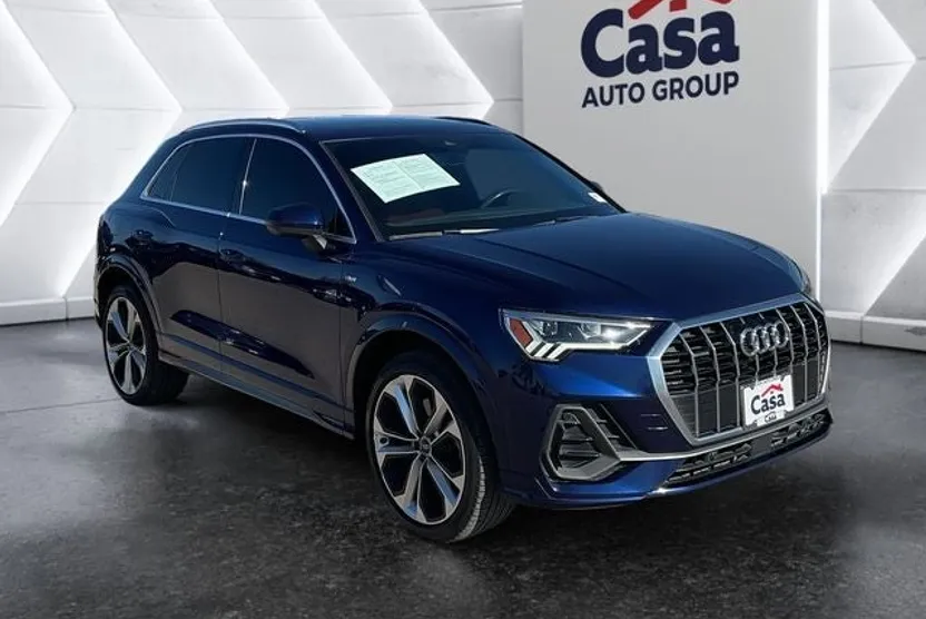 2021 Audi Q3 S line Premium Plus photo 1
