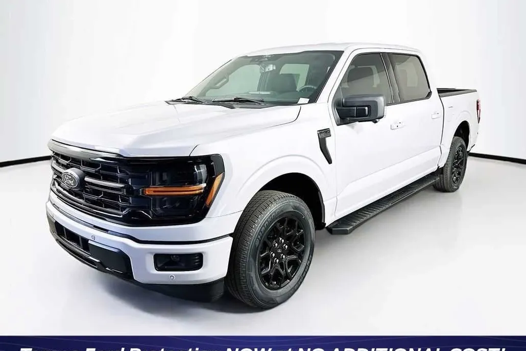 2025 Ford F-150 XLT photo 1