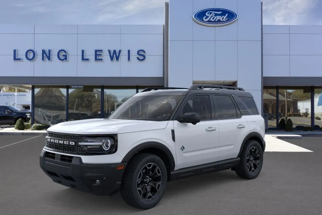 2025 Ford Bronco Sport Outer Banks photo 1