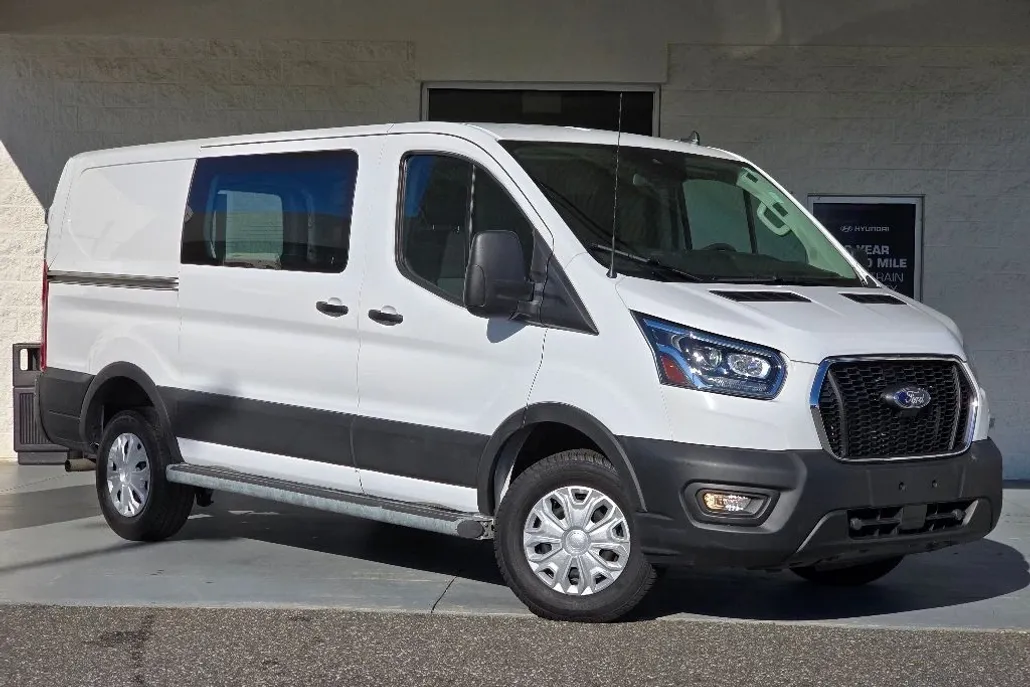 2023 Ford Transit Cargo Van photo 1