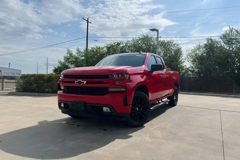 2019 Chevrolet Silverado 1500 RST photo 1