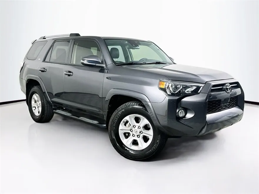 2020 Toyota 4Runner SR5 Premium photo 1
