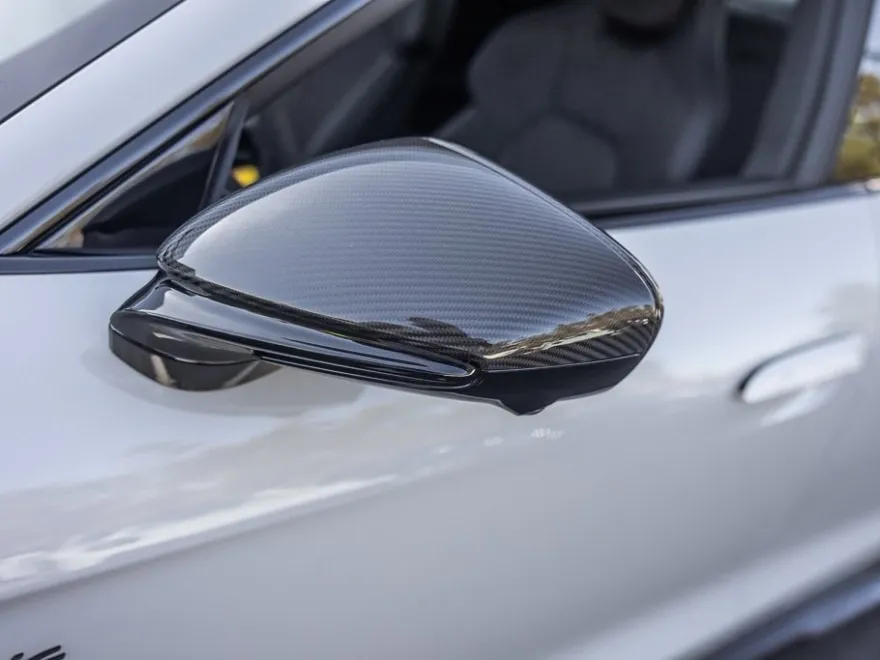 2025 Porsche Taycan GTS photo 1