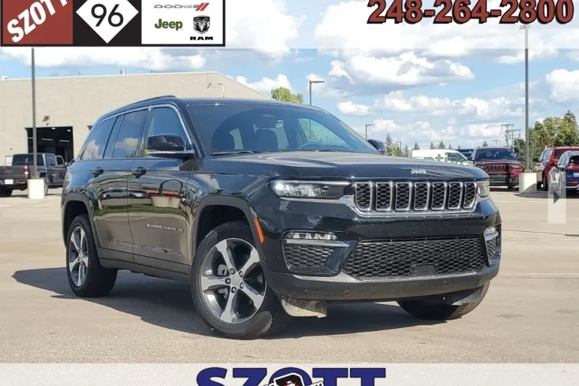 2025 Jeep Grand Cherokee Limited photo 1