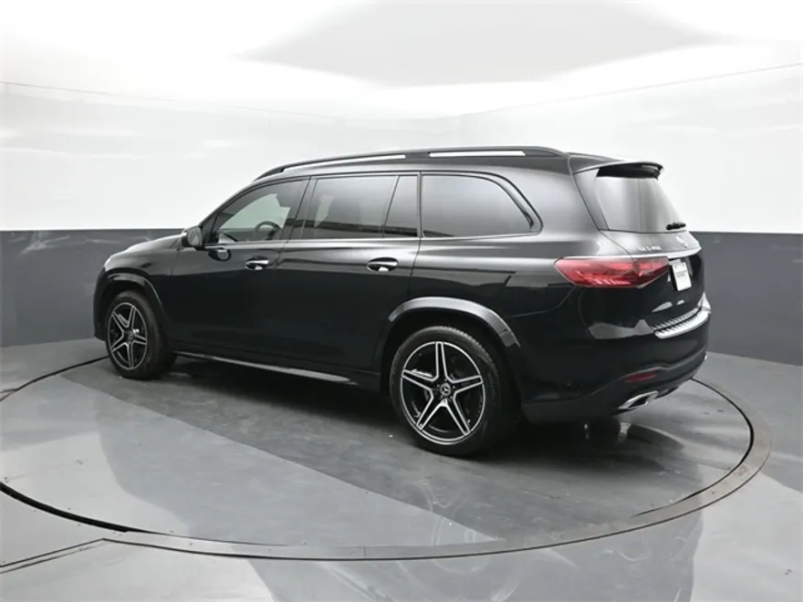 2024 Mercedes Benz GLS 450 4MATIC photo 1