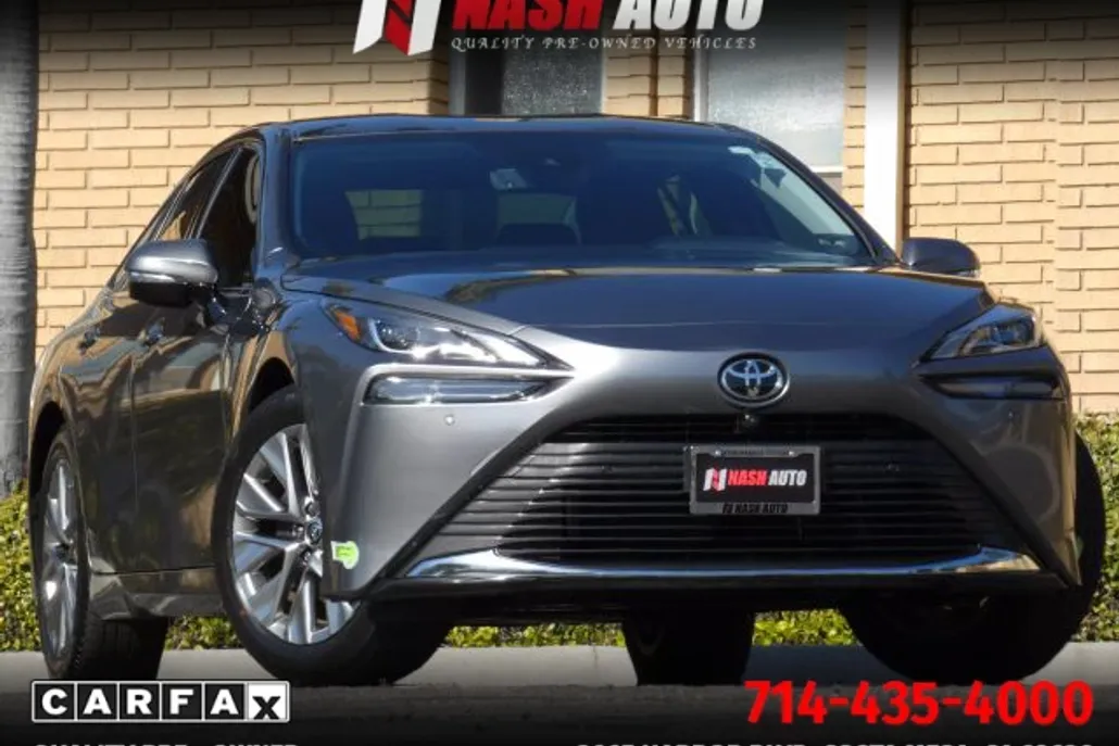 2023 Toyota Mirai XLE photo 1