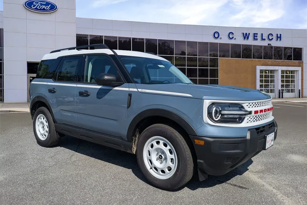 2025 Ford Bronco Sport Heritage photo 1