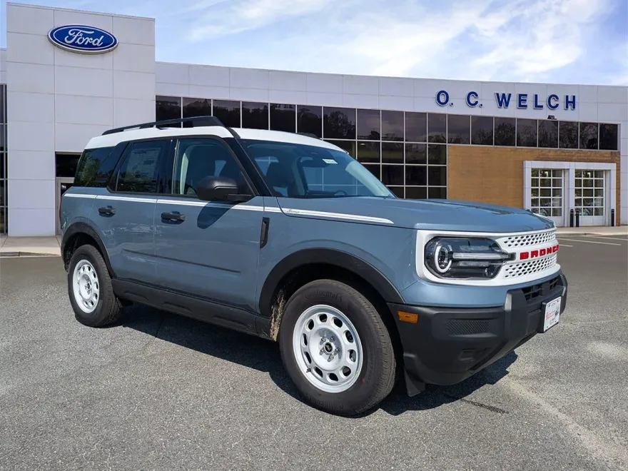 2025 Ford Bronco Sport Heritage photo 1
