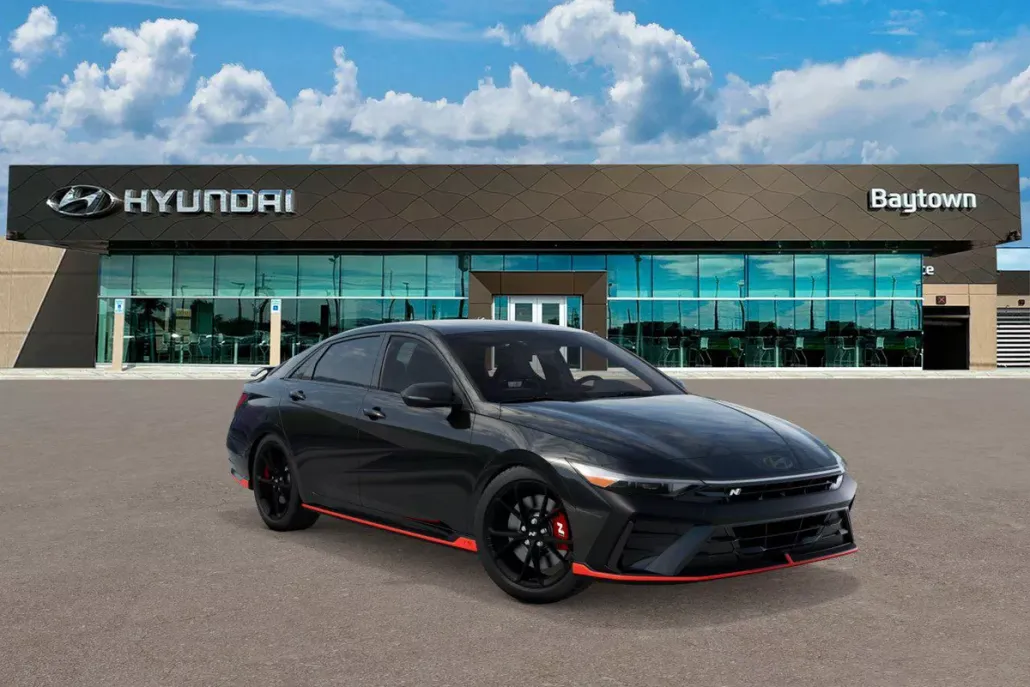2025 Hyundai Elantra N photo 1