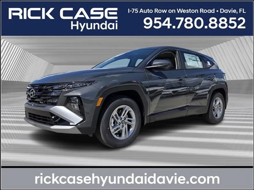 2026 Hyundai Tucson SE photo 1