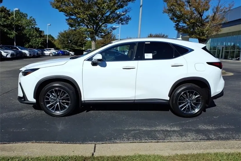 2026 Lexus NX 350 Premium photo 1