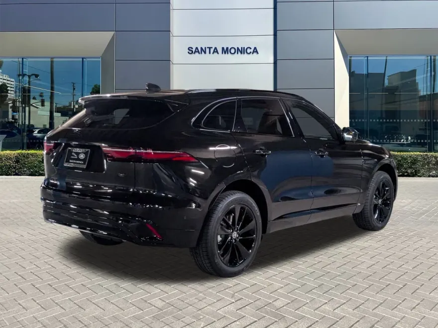2026 Jaguar F-PACE P250 R-Dynamic S photo 1