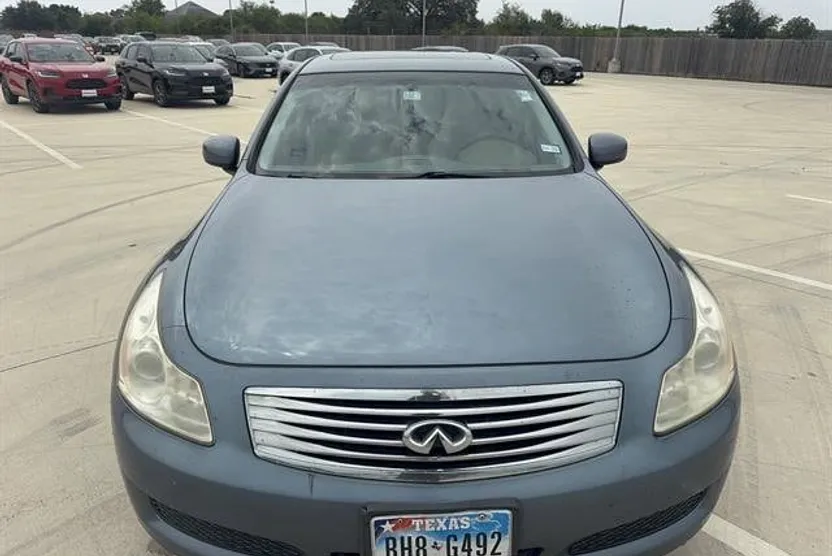 2008 Infiniti G35 Journey Sedan photo 1