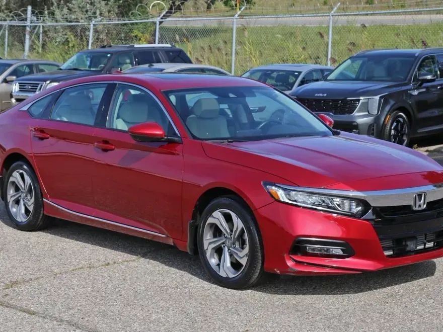 2019 Honda Accord EX-L 1.5T photo 1