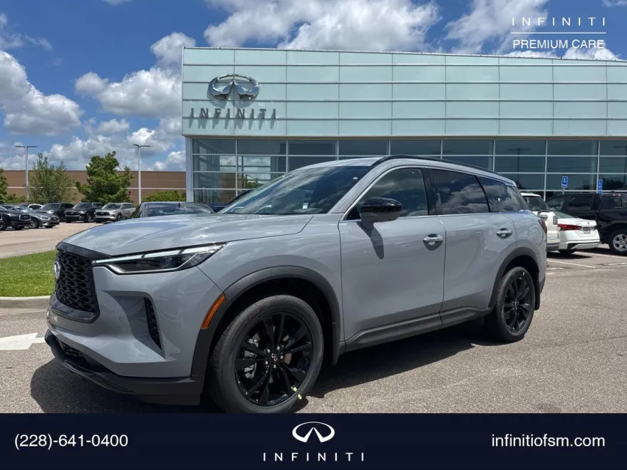 2025 Infiniti QX60 Luxe photo 1