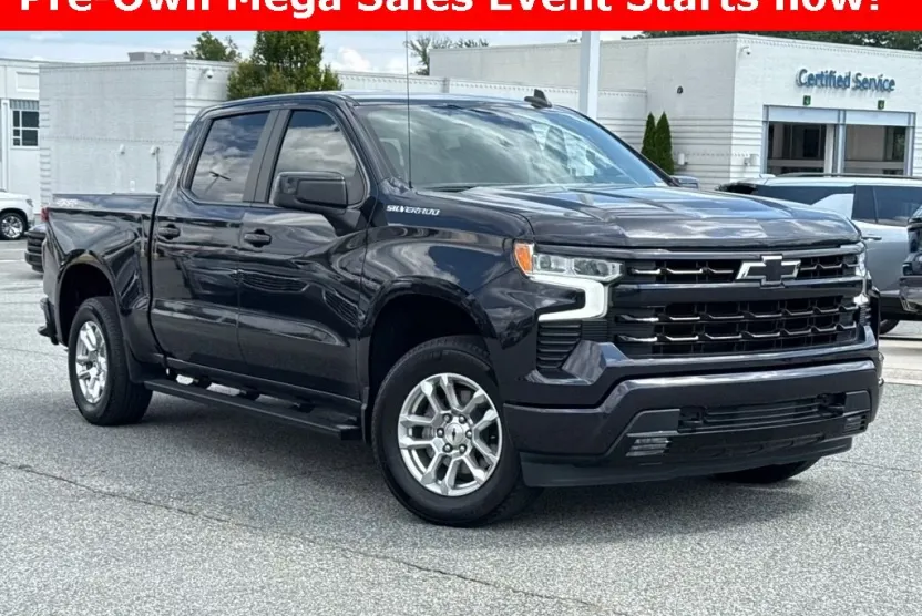 2023 Chevrolet Silverado 1500 RST photo 1