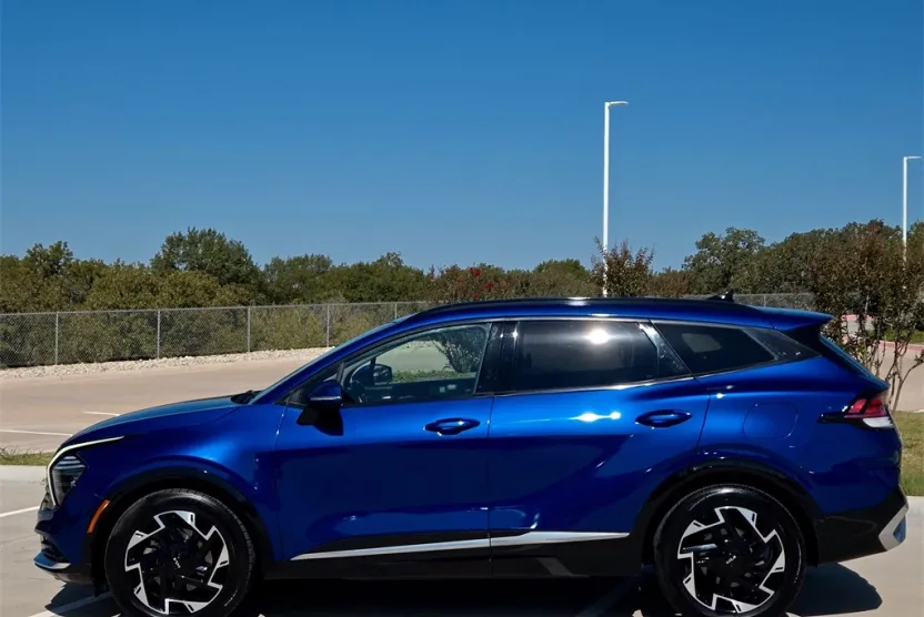 2023 Kia Sportage photo 1