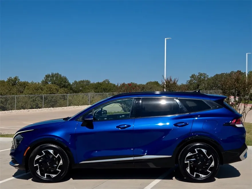 2023 Kia Sportage photo 1