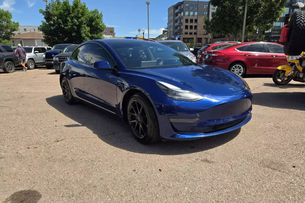 2021 Tesla Model 3 Standard Range Plus photo 1
