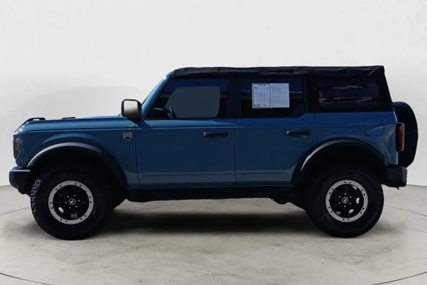 2022 Ford Bronco Big Bend photo 1