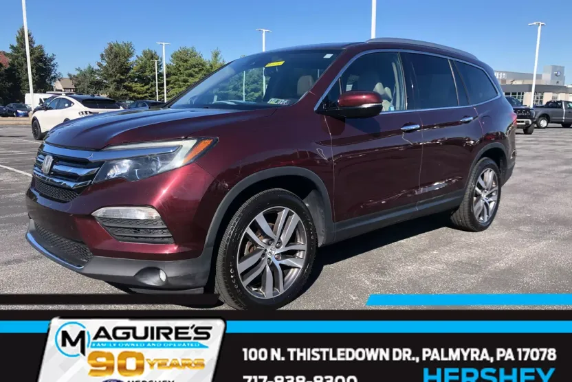 2016 Honda Pilot Touring photo 1