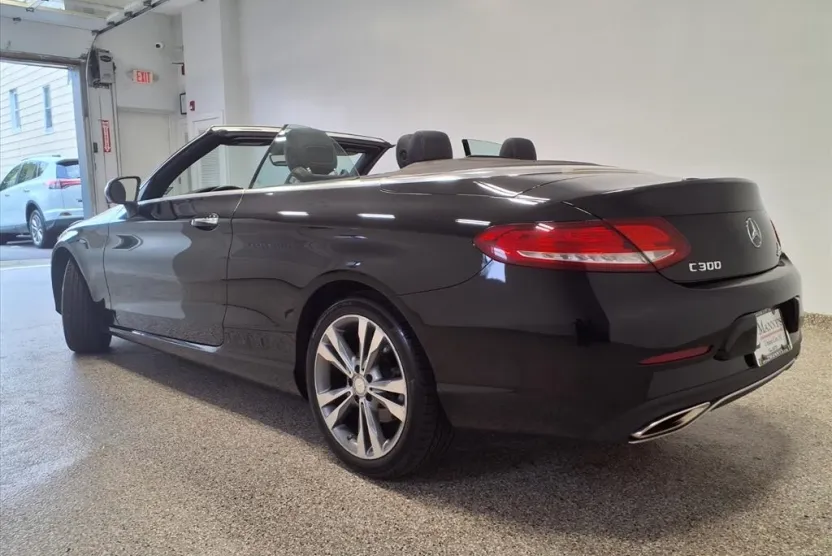2017 Mercedes Benz C 300 4MATIC Cabriolet photo 1