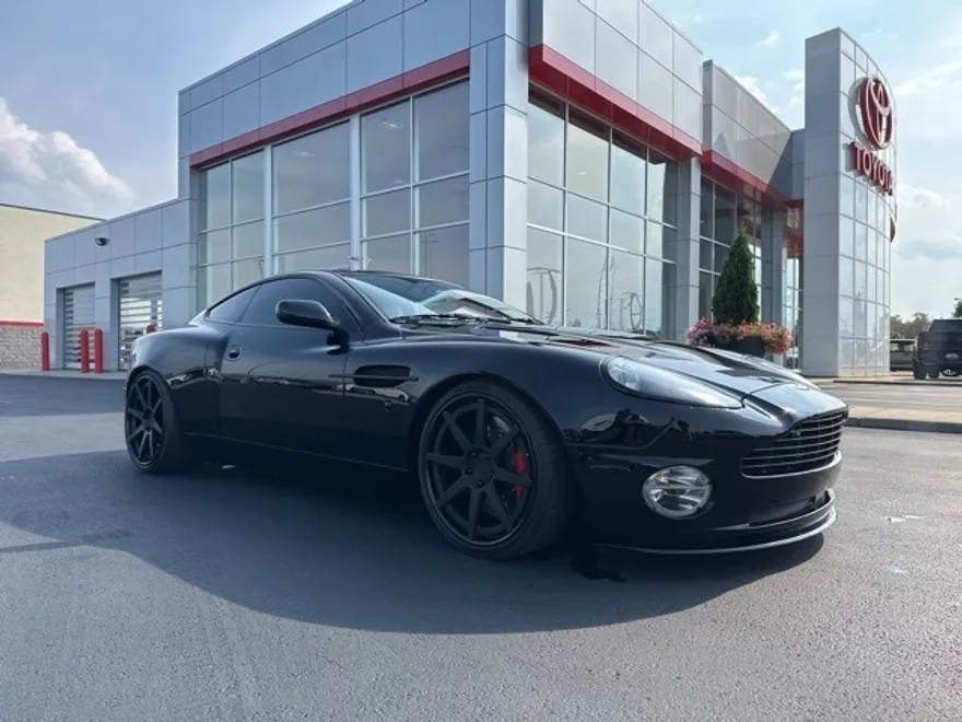 2005 Aston Martin Vanquish AMV03 photo 1