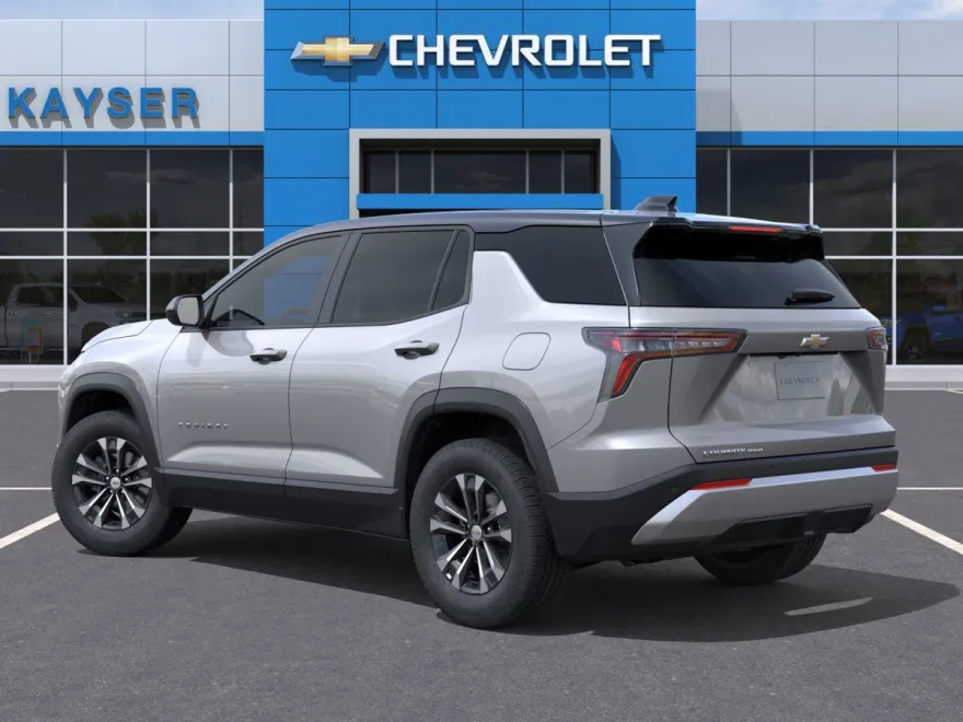 2026 Chevrolet Equinox LT photo 1