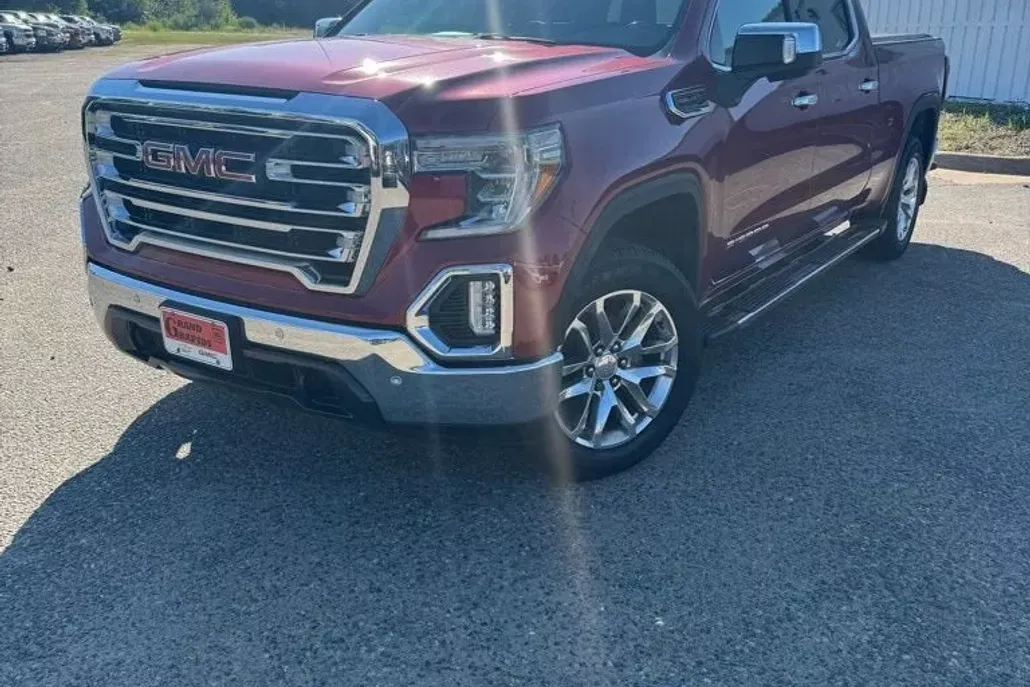 2019 Gmc Sierra 1500 SLT photo 1