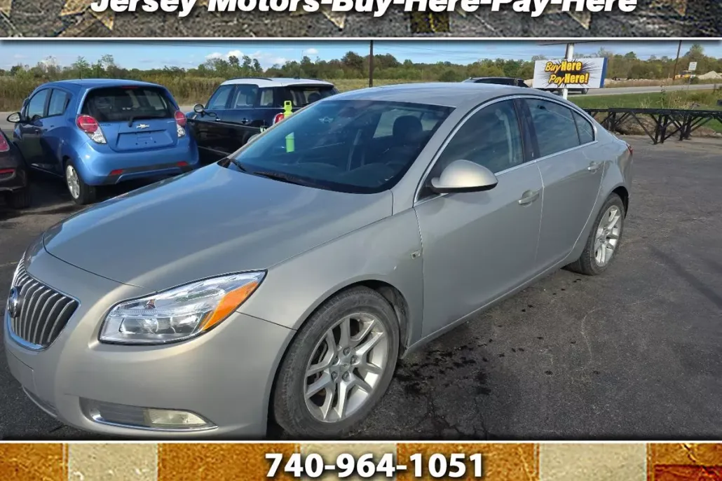 2011 Buick Regal CXL Turbo photo 1