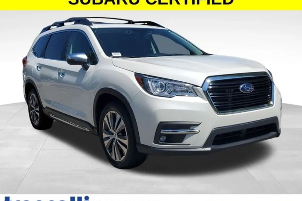 2022 Subaru Ascent Touring photo 1