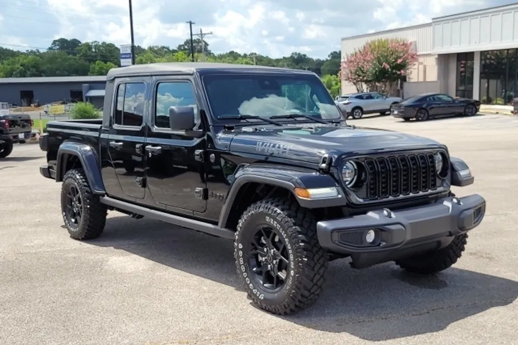 2025 Jeep Gladiator Willys photo 1