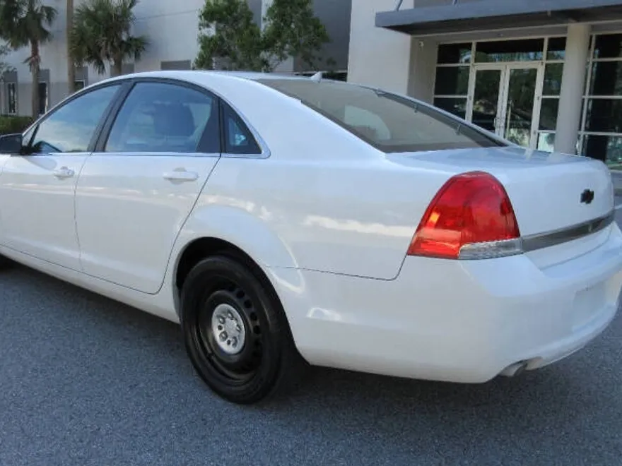 2013 Chevrolet Caprice Police Pursuit Vehicle photo 1