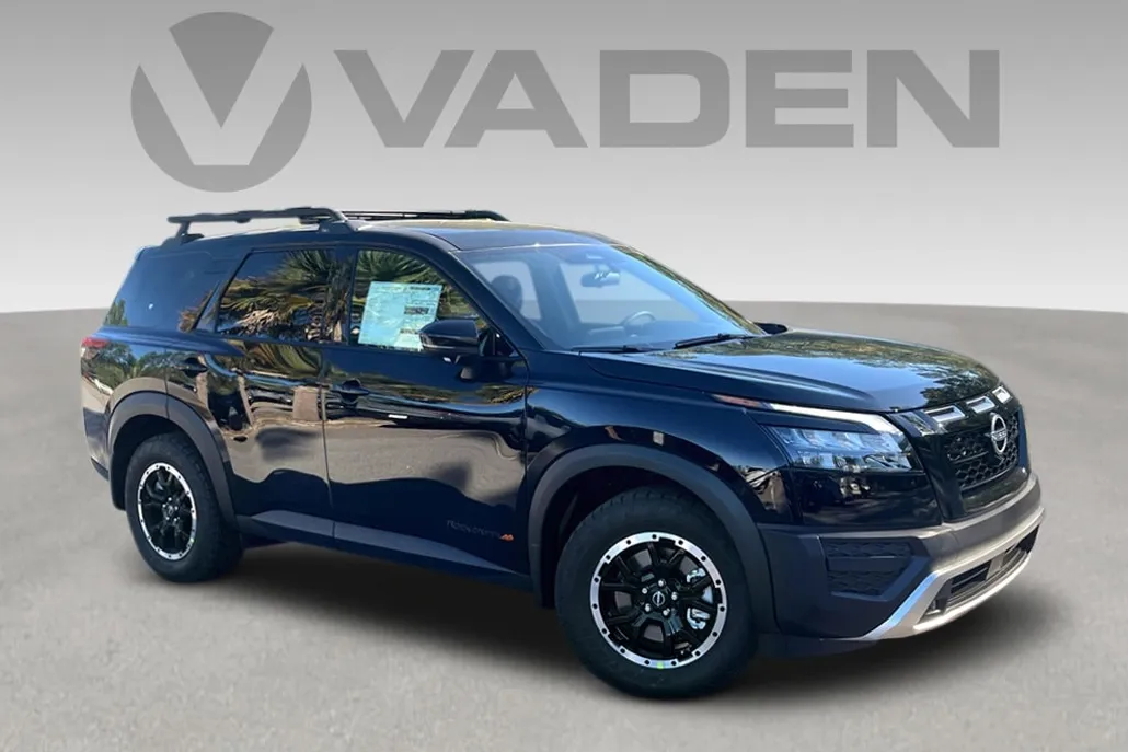 2025 Nissan Pathfinder Rock Creek photo 1