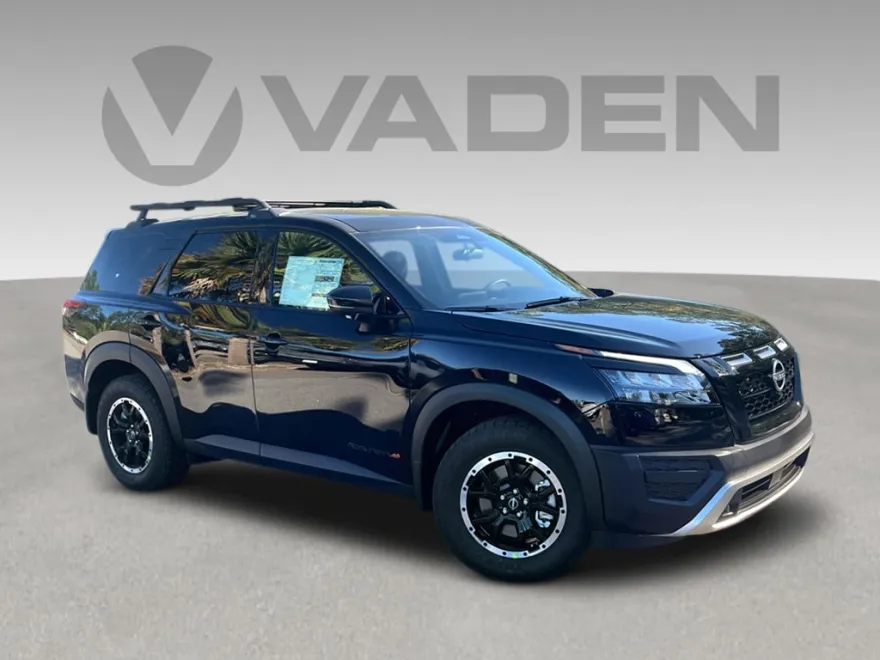 2025 Nissan Pathfinder Rock Creek photo 1