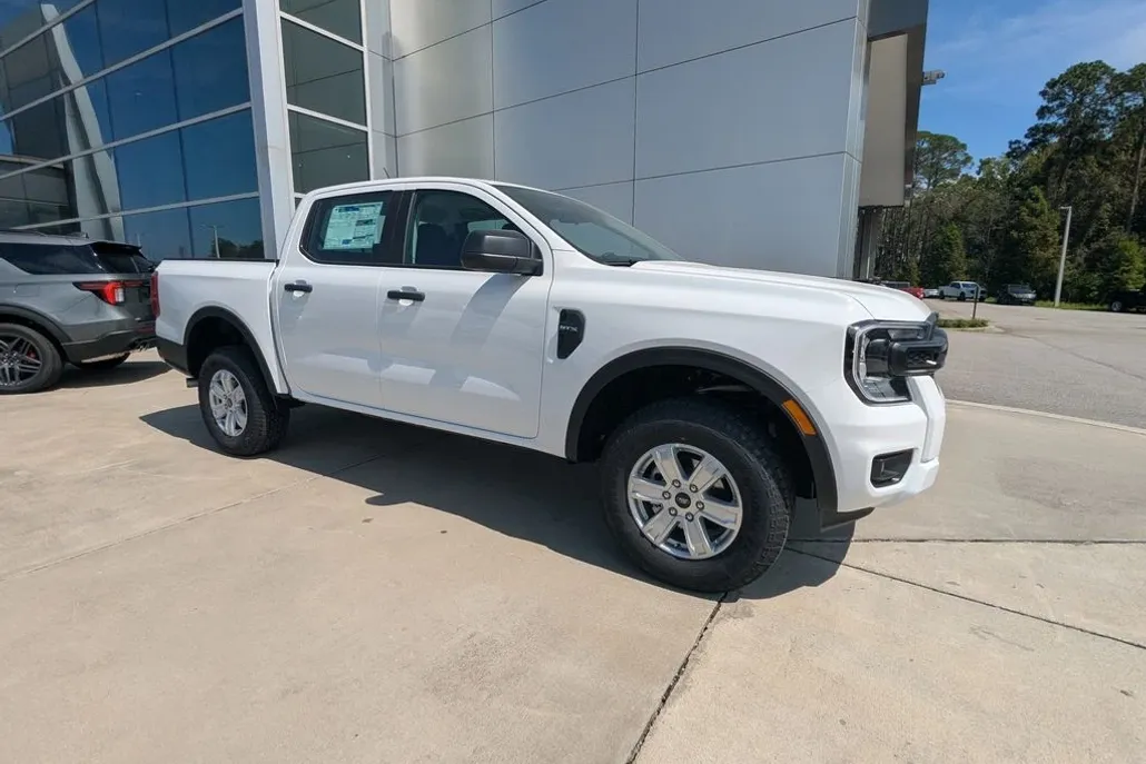 2025 Ford Ranger XL photo 1