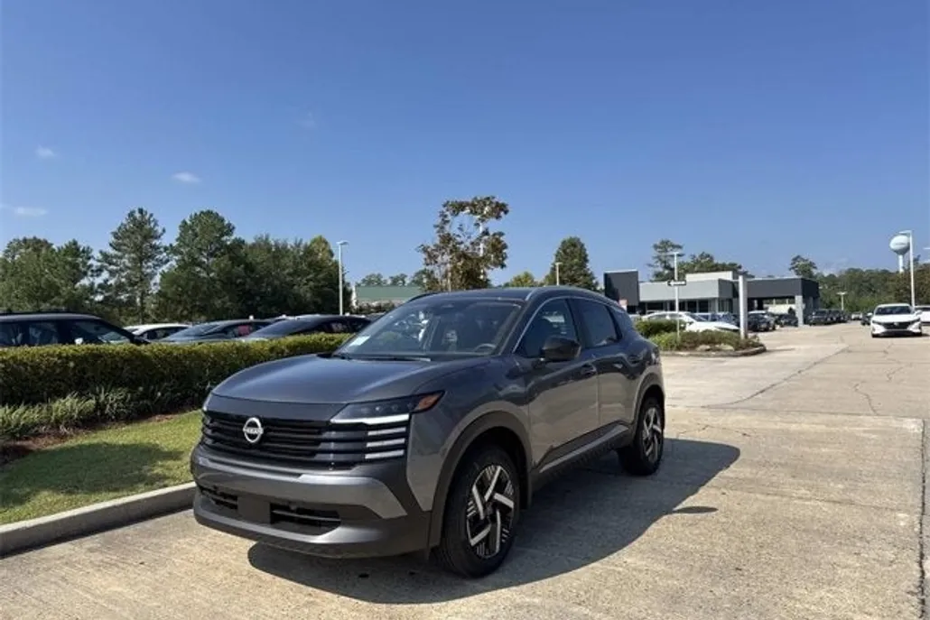 2026 Nissan Kicks SV photo 1