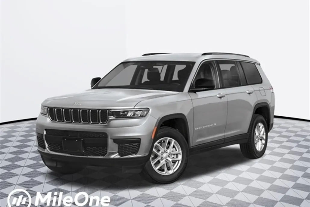2025 Jeep Grand Cherokee Laredo photo 1