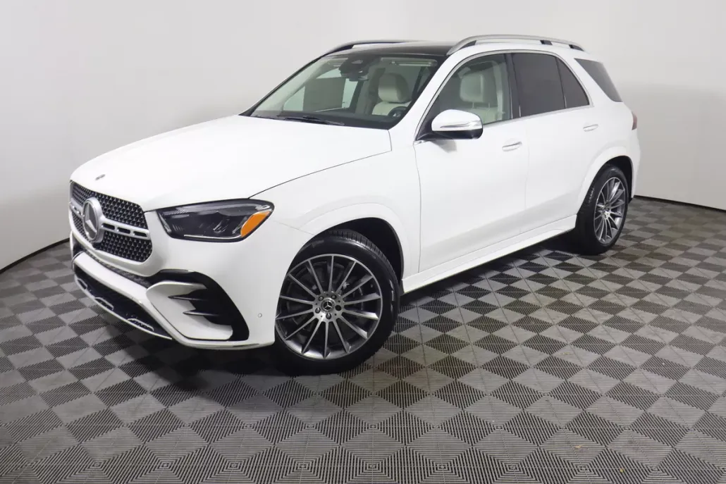 2026 Mercedes Benz GLE 350 4MATIC photo 1