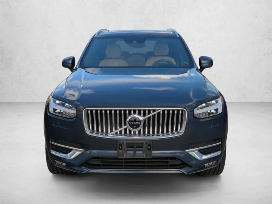 2022 Volvo XC90 T6 AWD Inscription photo 1