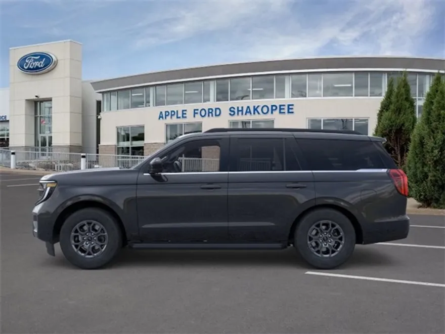2025 Ford Expedition photo 1