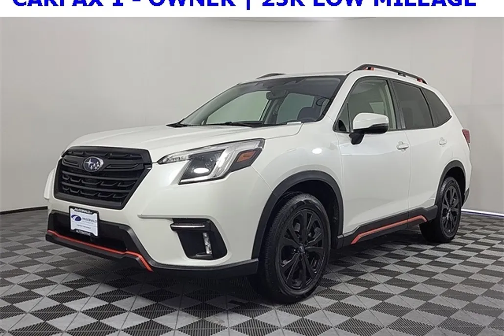 2022 Subaru Forester Sport photo 1