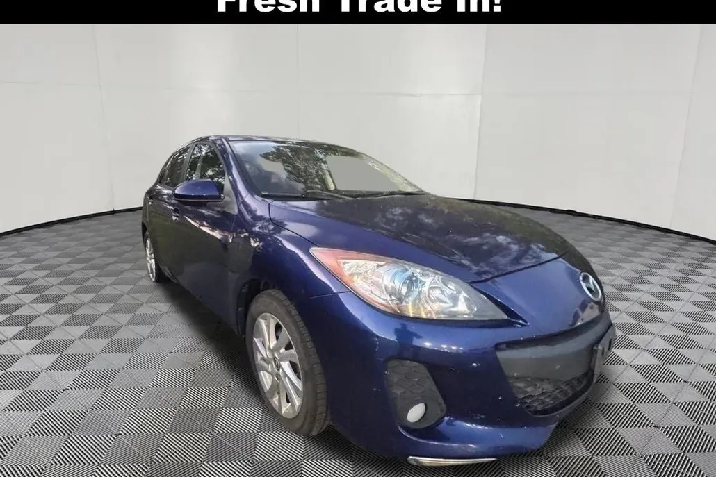 2013 Mazda Mazda3 Touring photo 1