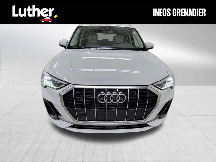 2022 Audi Q3 S line Premium Plus photo 1