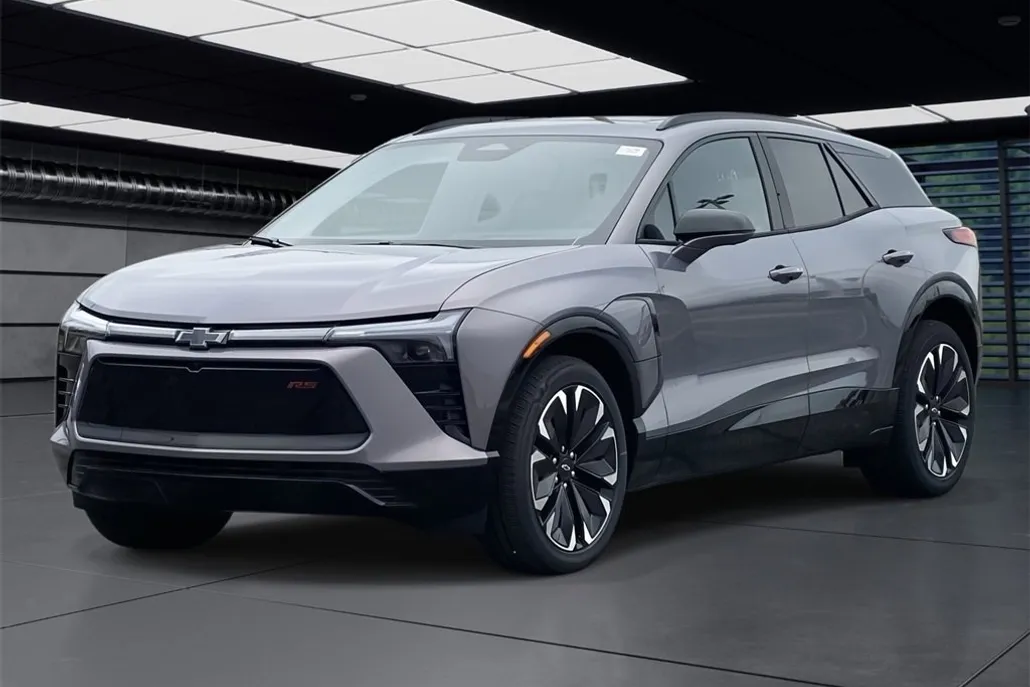 2025 Chevrolet Blazer EV RS photo 1