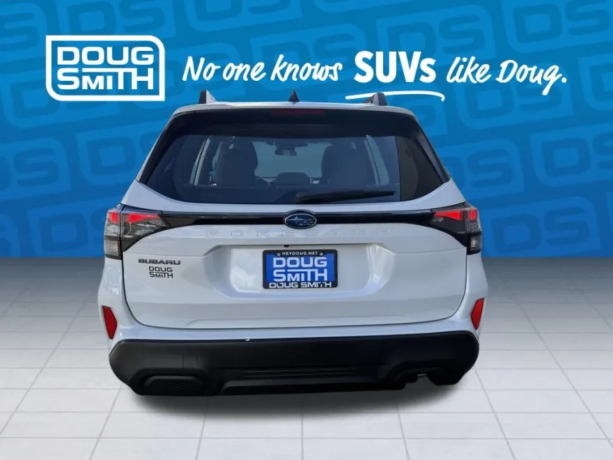 2025 Subaru Forester Base photo 1