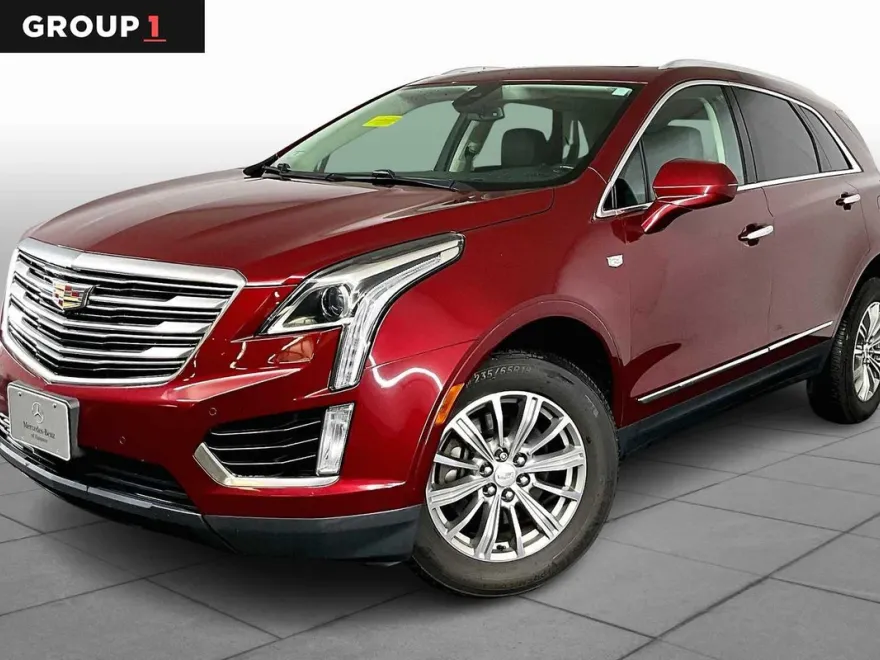 2017 Cadillac XT5 Luxury photo 1