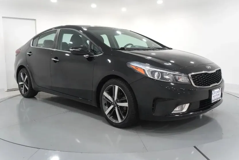 2018 Kia Forte EX photo 1