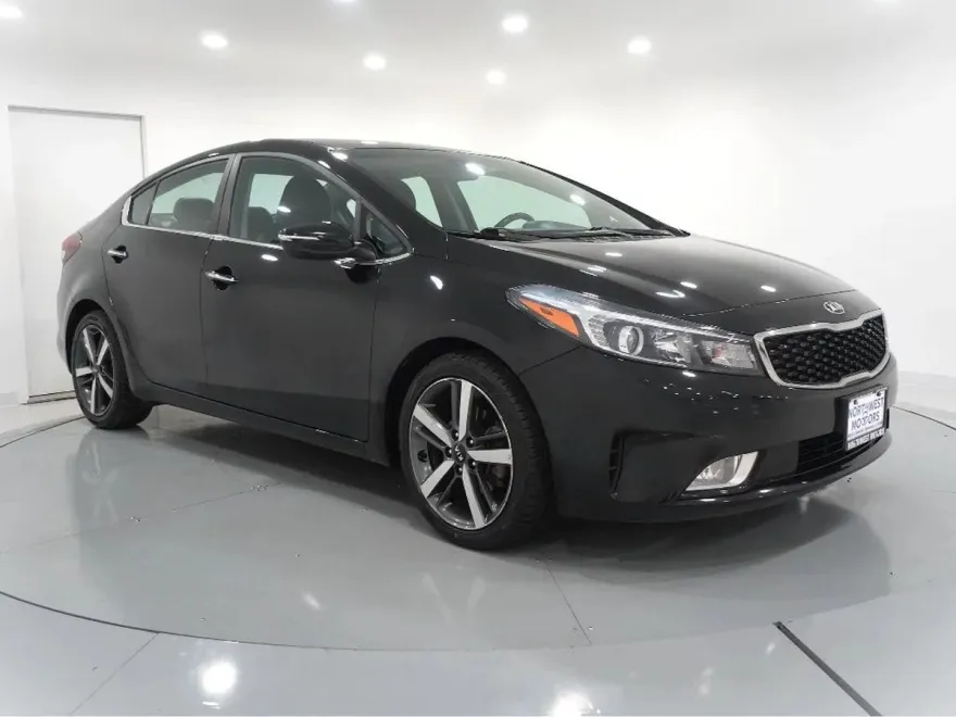 2018 Kia Forte EX photo 1